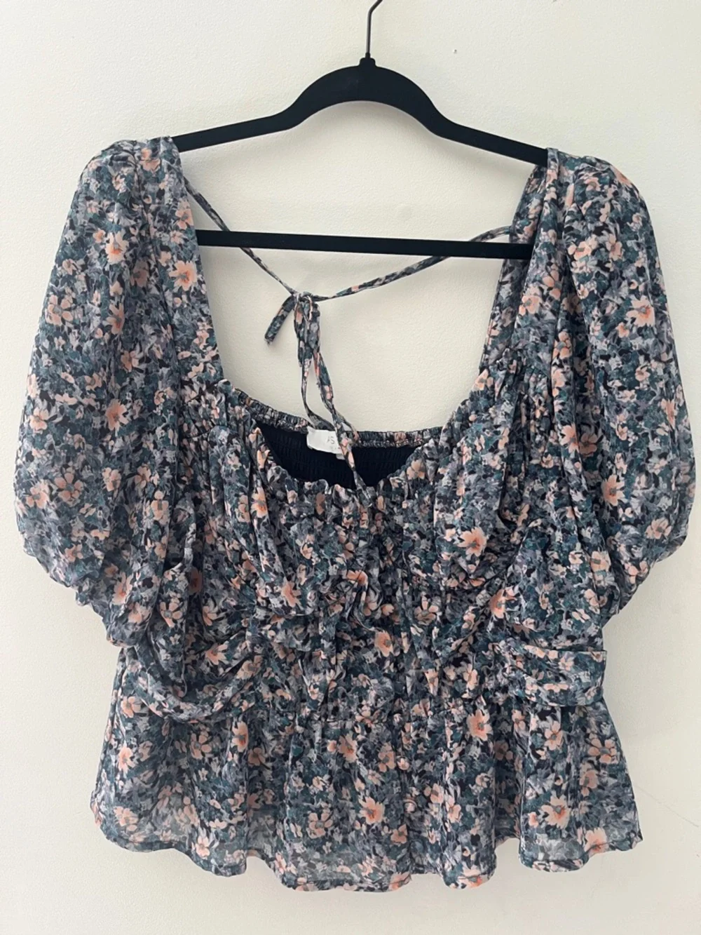 ASTR the label Puff-Sleeve Floral Peplum Top in Pink and Green crop cottage core